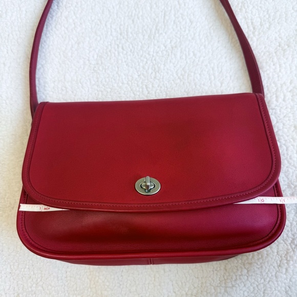 DNB - Picture 15 of 16